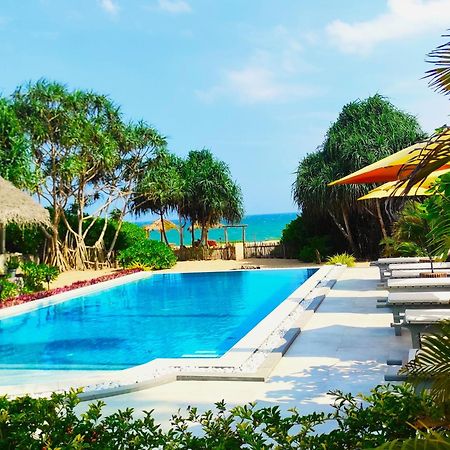 Sleeping Elephant Beach Resort Тангалле Екстер'єр фото