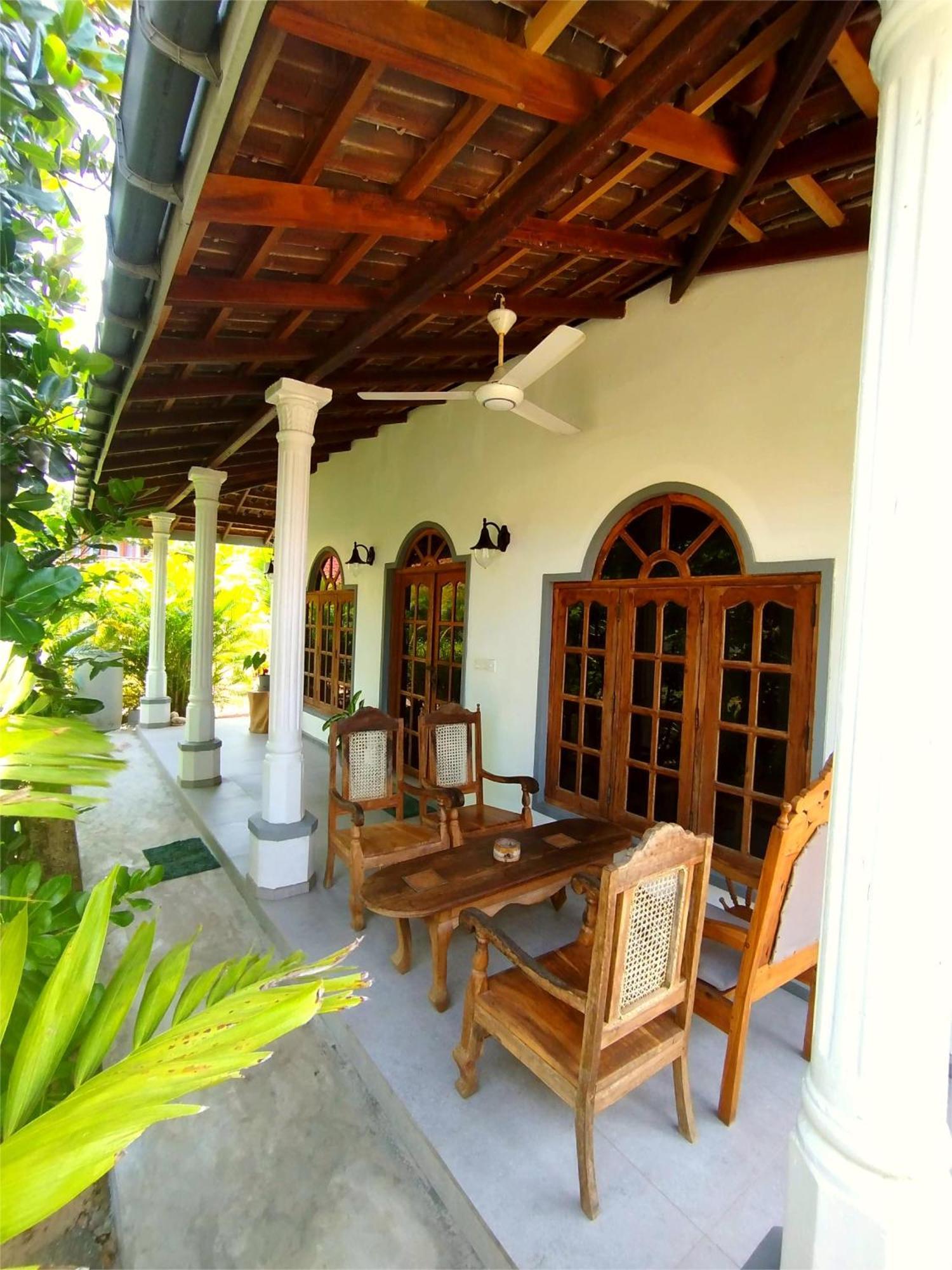 Sleeping Elephant Beach Resort Тангалле Номер фото